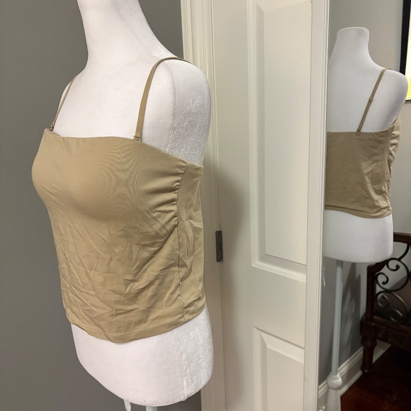 Uniqlo AIRism Tube Bra Top | Cropped - Picture 2 of 9